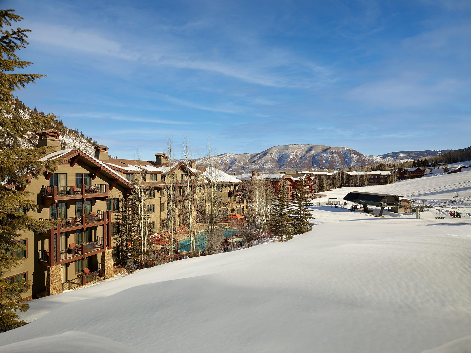 WEB_HIGHRES_ritzcarlton_ext_winter_58670