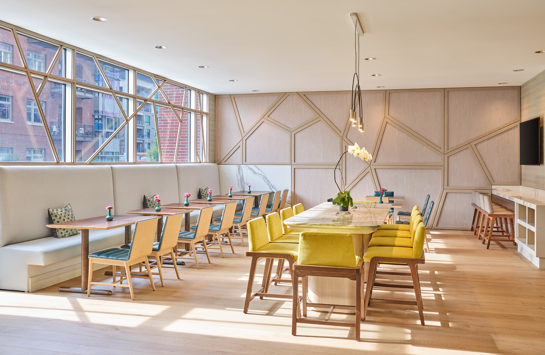 jw_DENJW_conciergelounge3_17859
